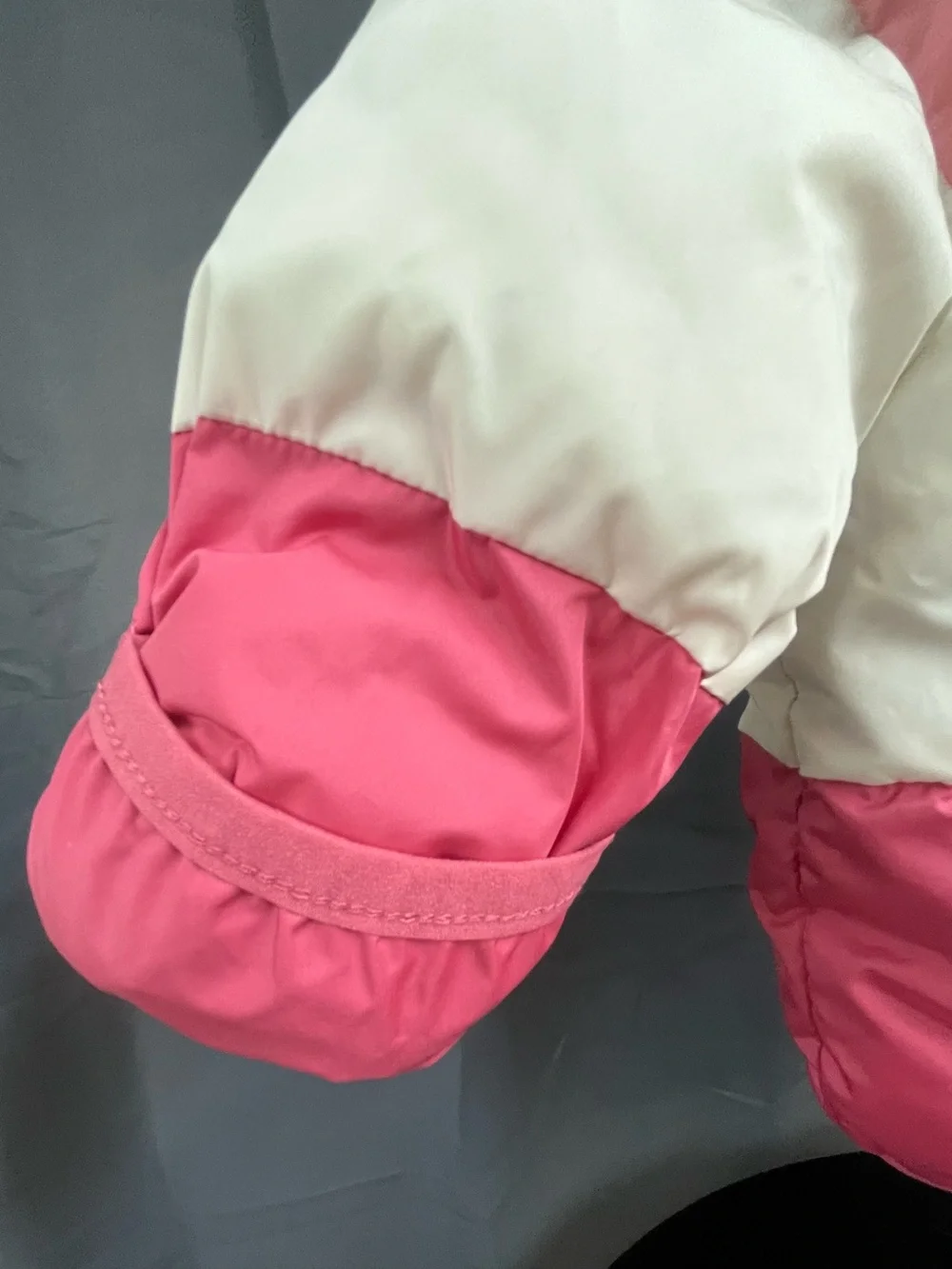 Kids pink fleece hooded jacket